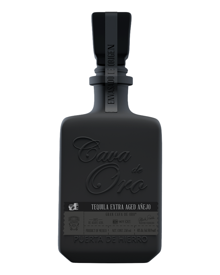 Cava de Oro Extra Aged Añejo Black Edition